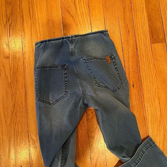 ‎Roxy- Medium Blue Flare Jeans pull up women’s size 26 - Picture 9 of 10